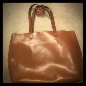 Kelsi Dagger Commuter Tote